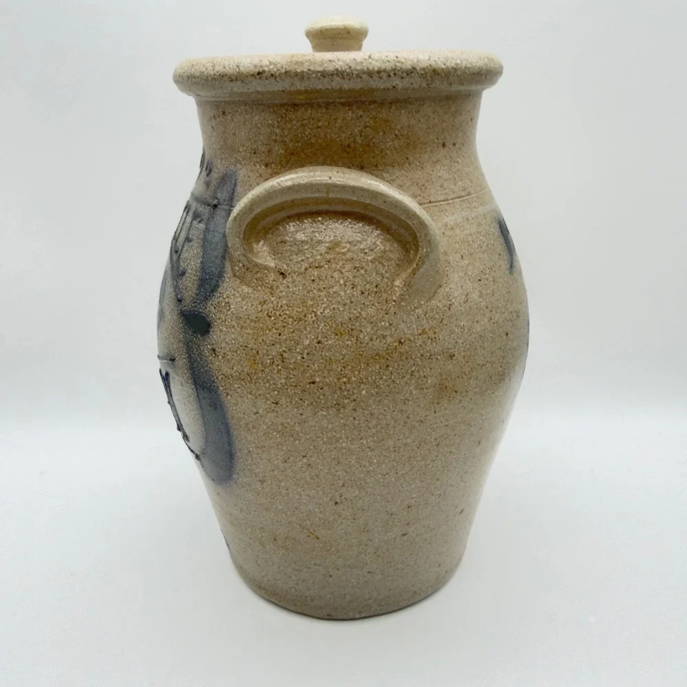 Rockdale Union Stoneware Grosse Ile Michigan Salt Glazed Crock with Lid 1988